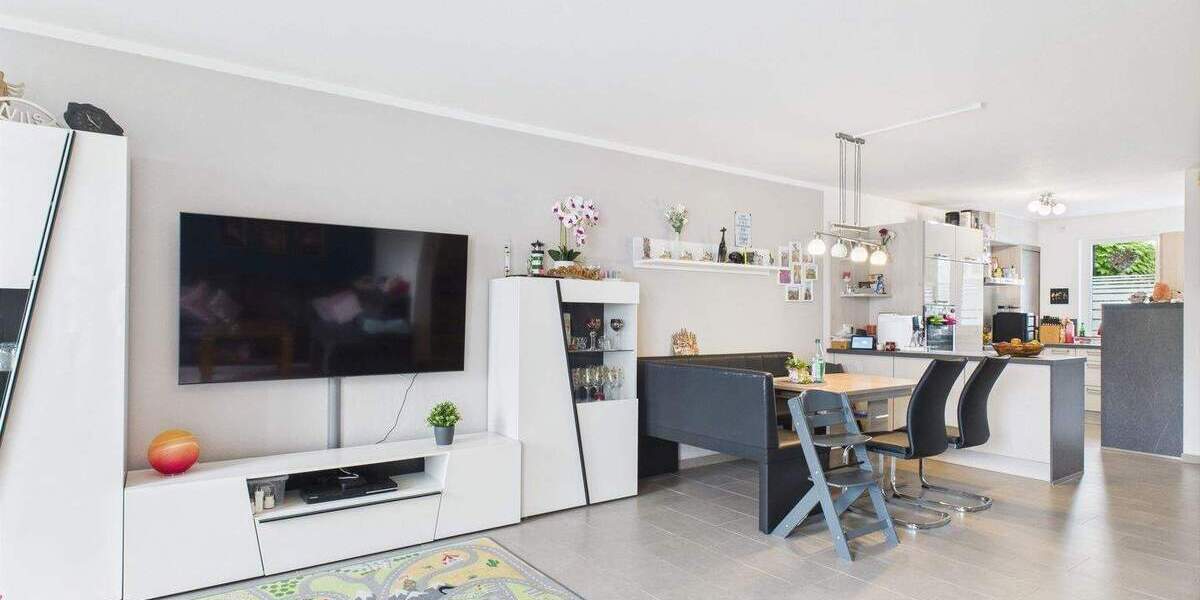 Reihenmittelhaus Rodgau Jügesheim - 7 Zimmer, 153 m&sup2;, 649.000&euro; | Angebot:25685770