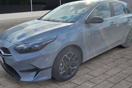 Kia ceed / Ceed 2.900 km 23.770 &euro; Obernburg 63785