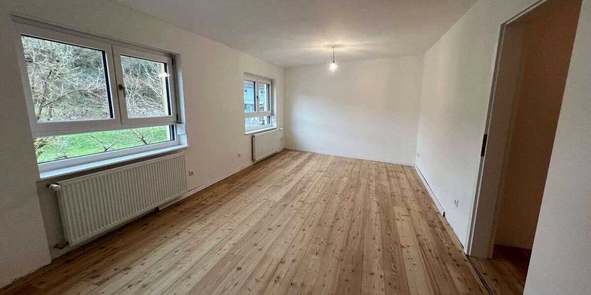 Etagenwohnung Hausen - 4 Zimmer, 98 m&sup2;, 935&euro; | Angebot:26099377