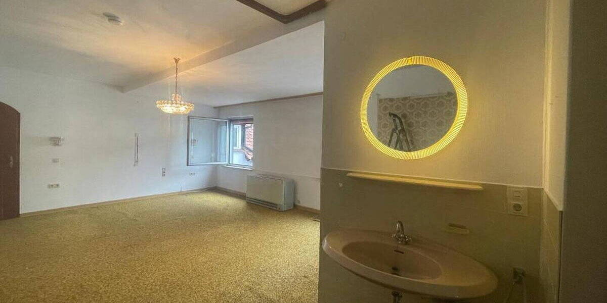 Einfamilienhaus Kleinwallstadt - 1 Zimmer, 330 m&sup2;, 699.000&euro; | Angebot:25722318