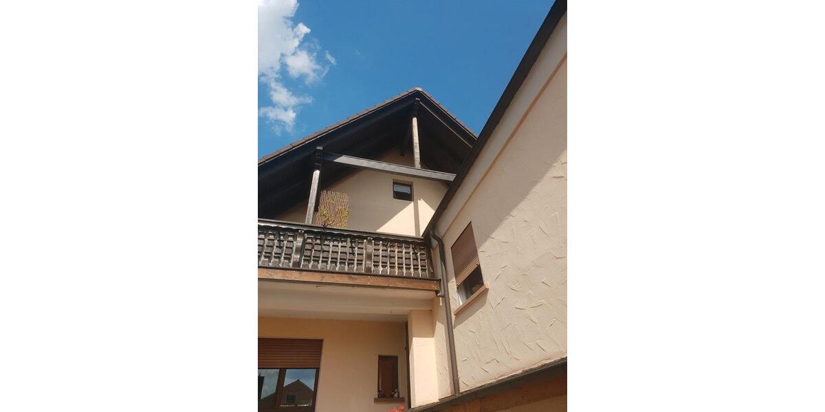 Mehrfamilienhaus, Wohnhaus Aschaffenburg Österreicher Kolonie - 8 Zimmer, 240 m&sup2;, 450.000&euro; | Angebot:26610512