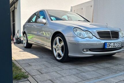 Mercedes-Benz C 320 288.000 km 3.800 &euro; Mainhausen 63533