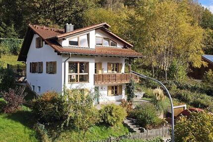 Haus Flörsbachtal - 6 Zimmer, 161 m&sup2;, 362.000&euro; | Angebot:24739446