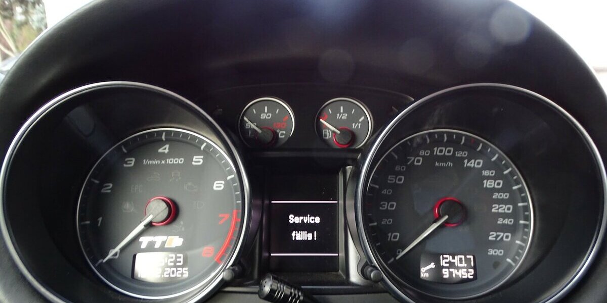 Audi TT 2.0 TFSI S Roadster quattro Klima, Navigation, 97.452 km 17.990 &euro; Rodgau 63110