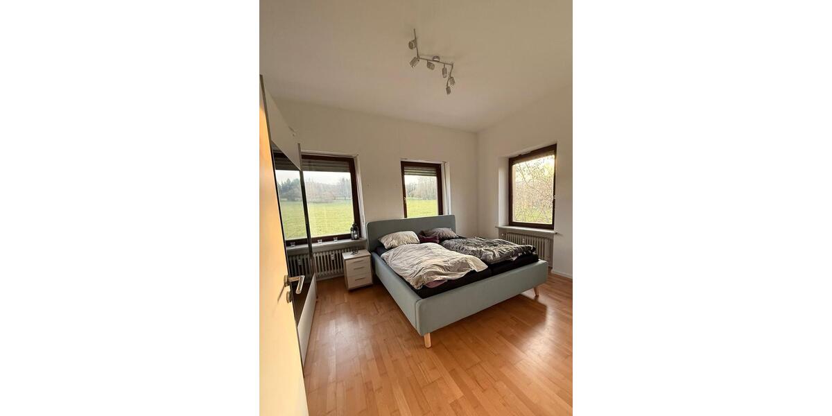 Etagenwohnung Hösbach - 4 Zimmer, 135 m&sup2;, 330.000&euro; | Angebot:25793999
