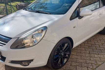 Opel Corsa 160.000 km 3.000 &euro; Hanau 63457