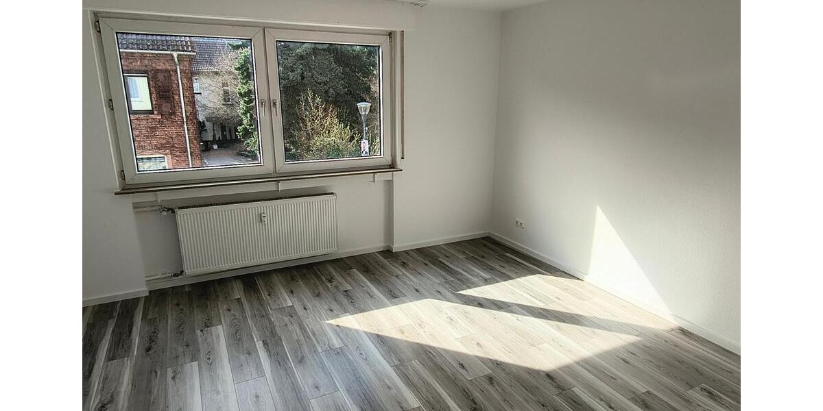 Etagenwohnung Langenselbold - 4 Zimmer, 108 m&sup2;, 870&euro; | Angebot:25431406