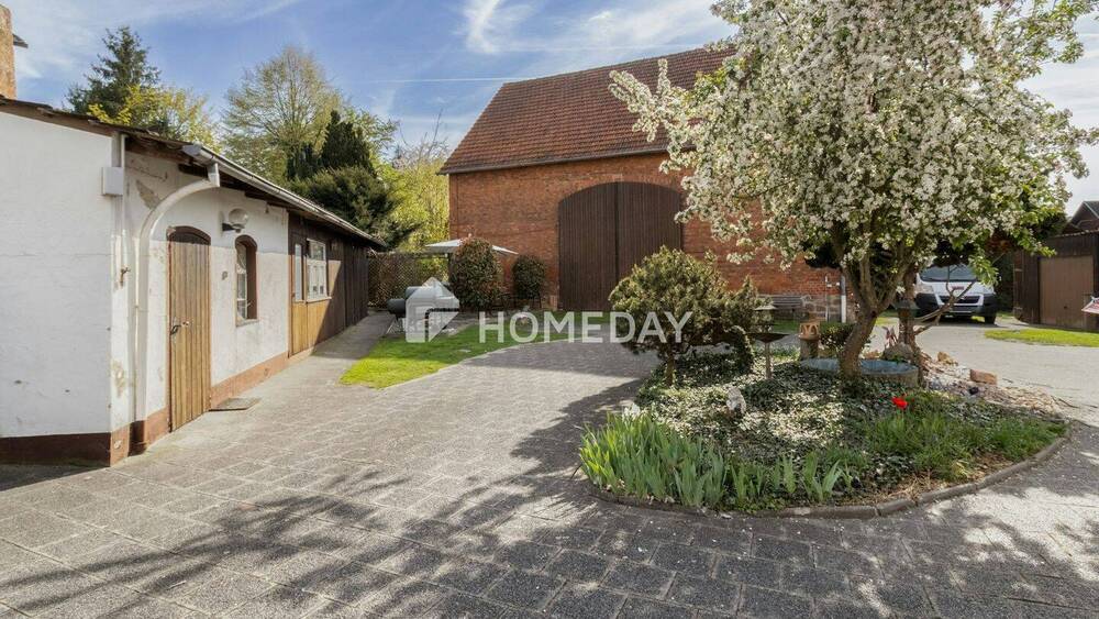 Einfamilienhaus Langenselbold - 9 Zimmer, 215 m&sup2;, 749.000&euro; | Angebot:26290237