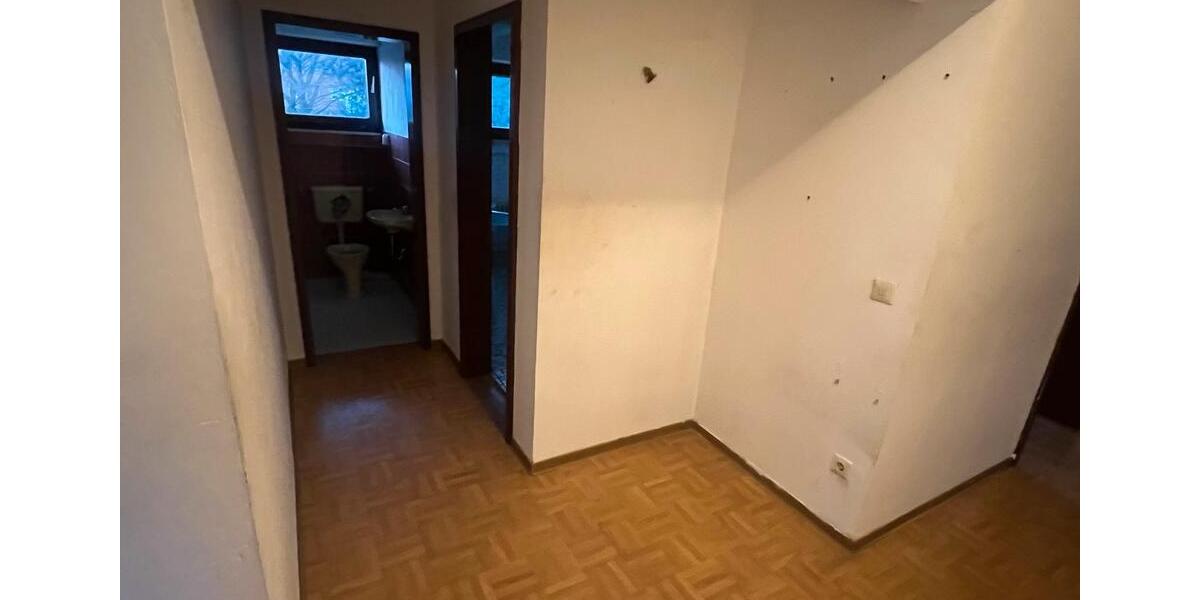 Etagenwohnung Haibach - 4 Zimmer, 93 m&sup2;, 1.350&euro; | Angebot:26021038