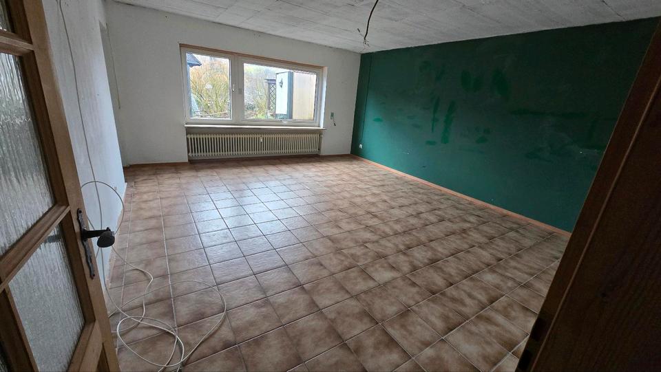Etagenwohnung Leidersbach - 2 Zimmer, 65 m&sup2;, 800&euro; | Angebot:25824626