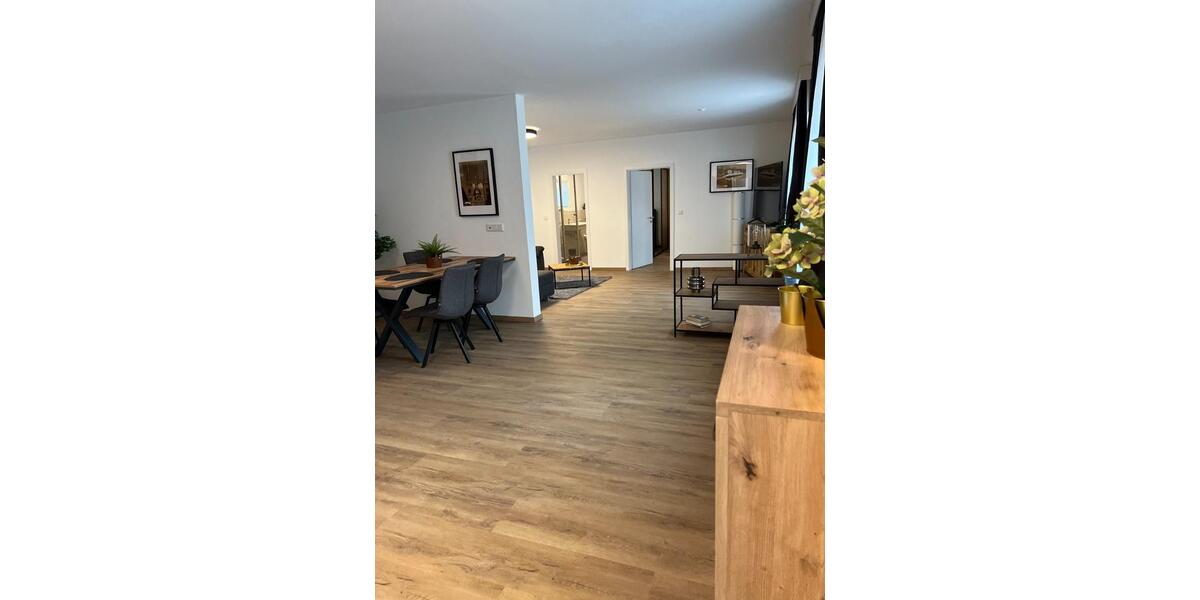 Etagenwohnung Seligenstadt - 2 Zimmer, 74 m&sup2;, 1.200&euro; | Angebot:24878848