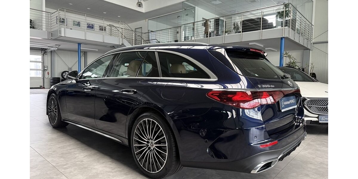 Mercedes-Benz E 300 T de 4M AMG NP:108.510 SUPERSCREEN-AIRMAT. 4.659 km 62.990 &euro; Groß-Umstadt 64823