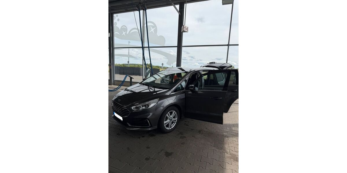 Ford Galaxy 140.000 km 21.880 &euro; Hanau 63452