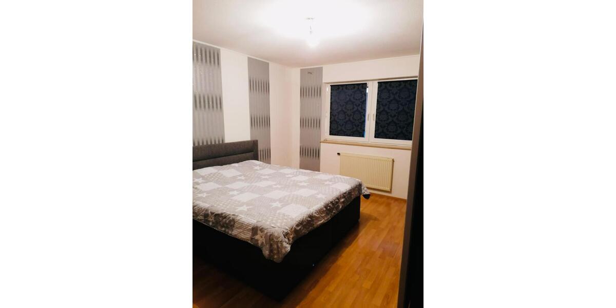 Etagenwohnung Großostheim - 3 Zimmer, 90 m&sup2;, 880&euro; | Angebot:26255328