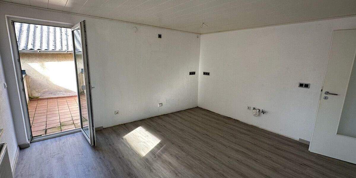 Mehrfamilienhaus, Wohnhaus Mömlingen - 8 Zimmer, 237 m&sup2;, 398.000&euro; | Angebot:25779344