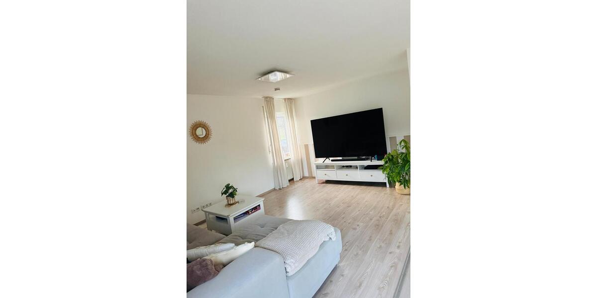 Etagenwohnung Collenberg - 3 Zimmer, 95 m&sup2;, 750&euro; | Angebot:25420752
