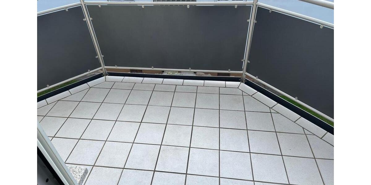 Etagenwohnung Großheubach - 3 Zimmer, 98 m&sup2;, 850&euro; | Angebot:25998893