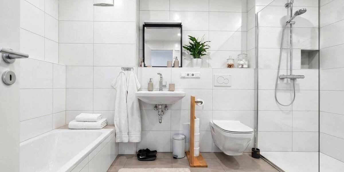 Etagenwohnung Aschaffenburg Damm - 3 Zimmer, 93 m&sup2;, 365.000&euro; | Angebot:26407093