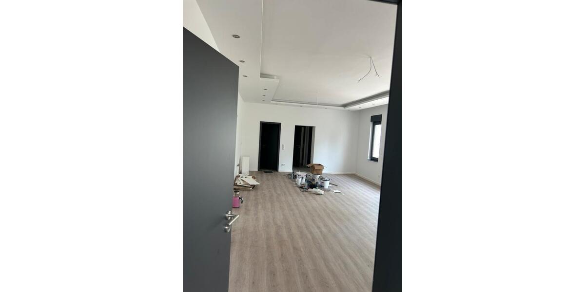 Erdgeschoßwohnung Gelnhausen - 4 Zimmer, 101 m&sup2;, 435.000&euro; | Angebot:26701450