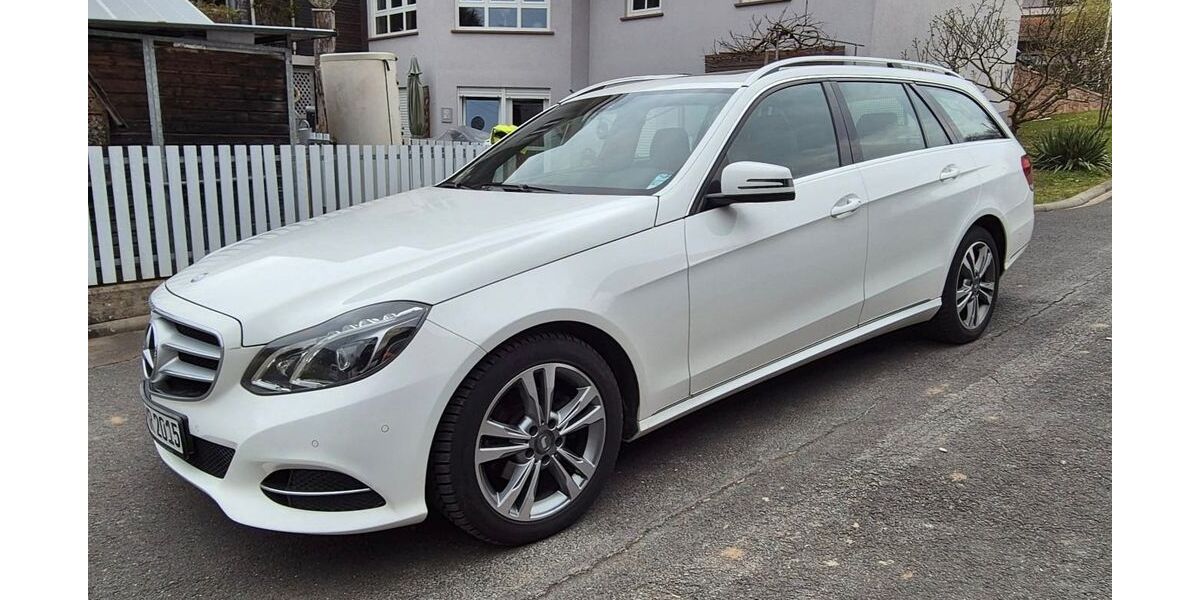 Mercedes-Benz E 200 222.000 km 11.500 &euro; Westerngrund 63825