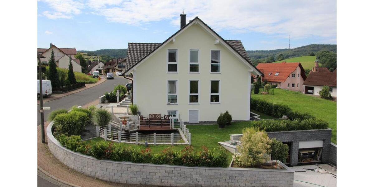 Einfamilienhaus Aschaffenburg Österreicher Kolonie - 12 Zimmer, 230 m&sup2;, 749.000&euro; | Angebot:25452704