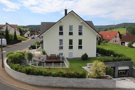 Haus Aschaffenburg Österreicher Kolonie - 12 Zimmer, 230 m&sup2;, 749.000&euro; | Angebot:25452704