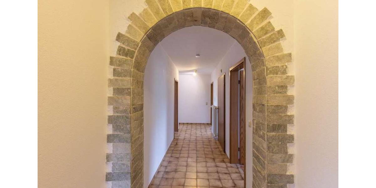 Etagenwohnung Heinrichsthal - 5 Zimmer, 136 m&sup2;, 725&euro; | Angebot:24730035