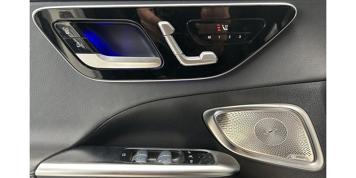 Mercedes-Benz C 300 e AMG PREMIUM DISTRONIC- BURMESTER- NIGHT! 13.089 km 45.899 &euro; Groß-Umstadt 64823