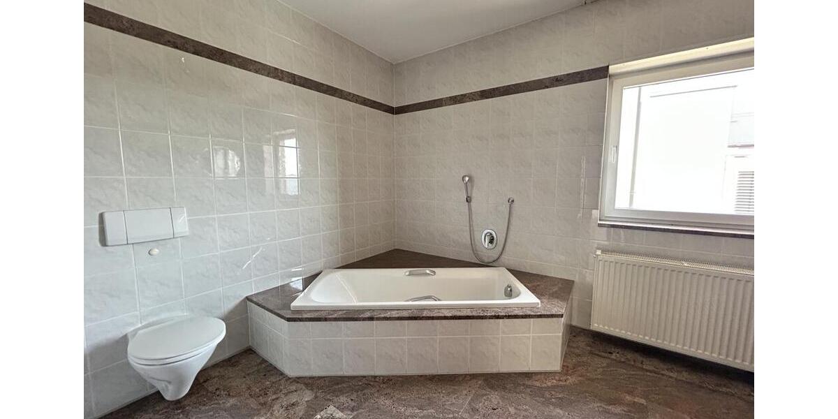 Erdgeschoßwohnung Erlenbach am Main - 3 Zimmer, 116 m&sup2;, 1.150&euro; | Angebot:26264540