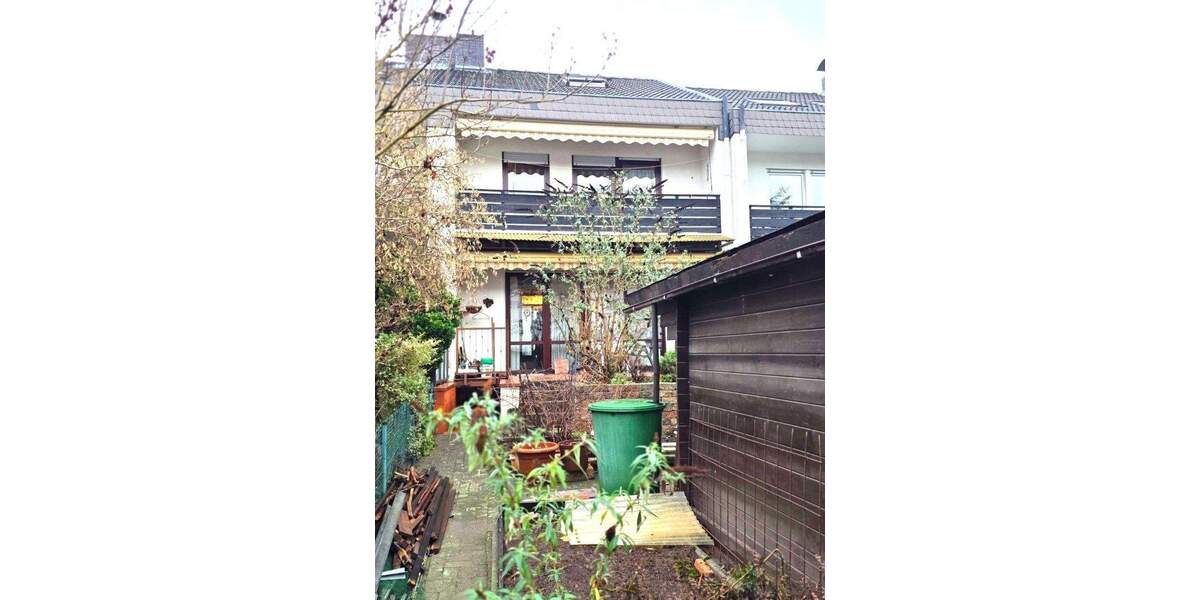 Reihenmittelhaus Aschaffenburg Damm - 5 Zimmer, 135 m&sup2;, 399.000&euro; | Angebot:25749975
