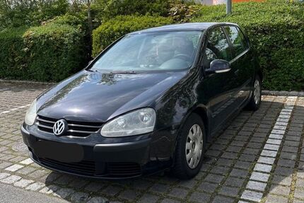 VW Golf 150.000 km 2.800 &euro; Dietzenbach 63128