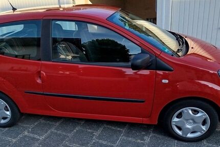 Renault Twingo 74.500 km 3.100 &euro; Hainburg 63512