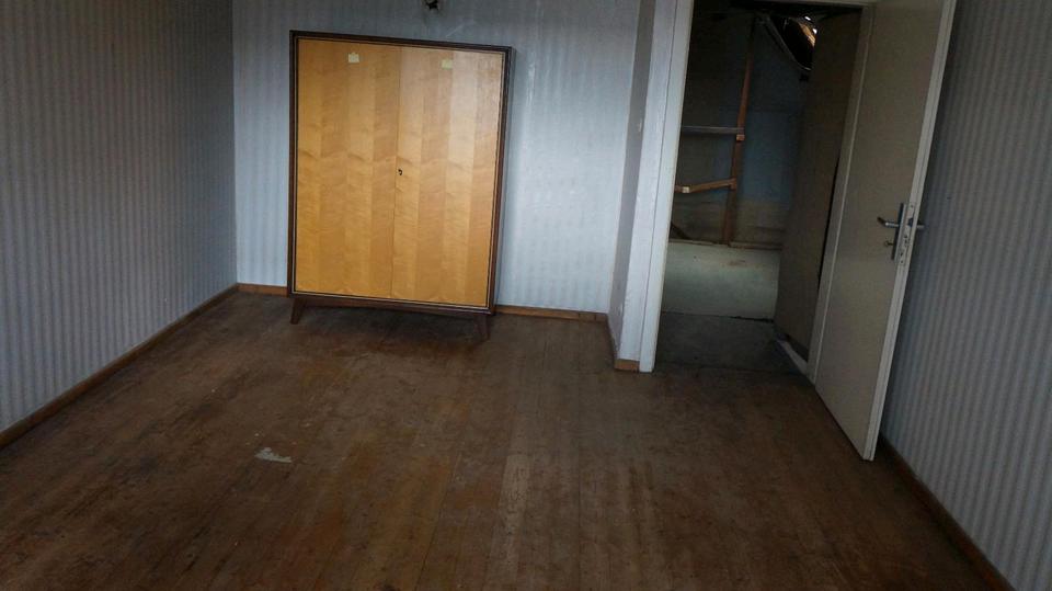 Bauernhaus, Landhaus Collenberg - 7 Zimmer, 158 m&sup2;, 180.000&euro; | Angebot:16877117