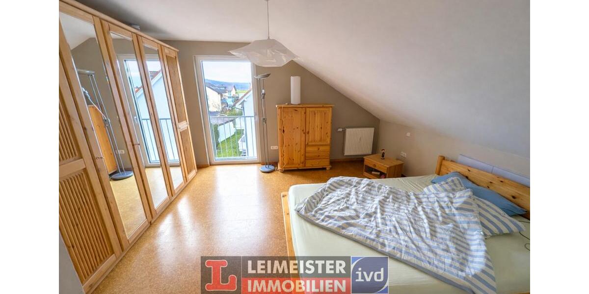 Dachgeschoßwohnung Niedernberg - 2 Zimmer, 67 m&sup2;, 780&euro; | Angebot:26293167