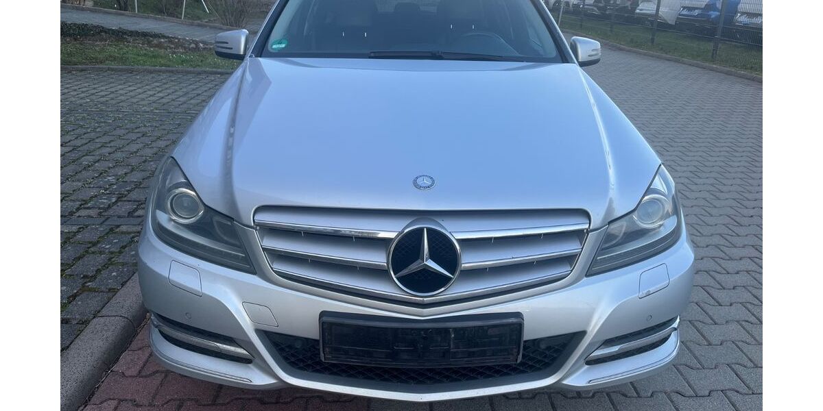 Mercedes-Benz C 250 326.000 km 5.490 &euro; Dietzenbach 63128