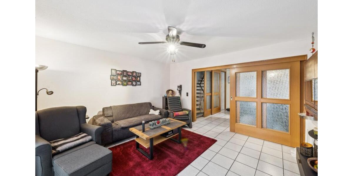 Reihenhaus Elsenfeld - 7 Zimmer, 120 m&sup2;, 429.000&euro; | Angebot:26349970