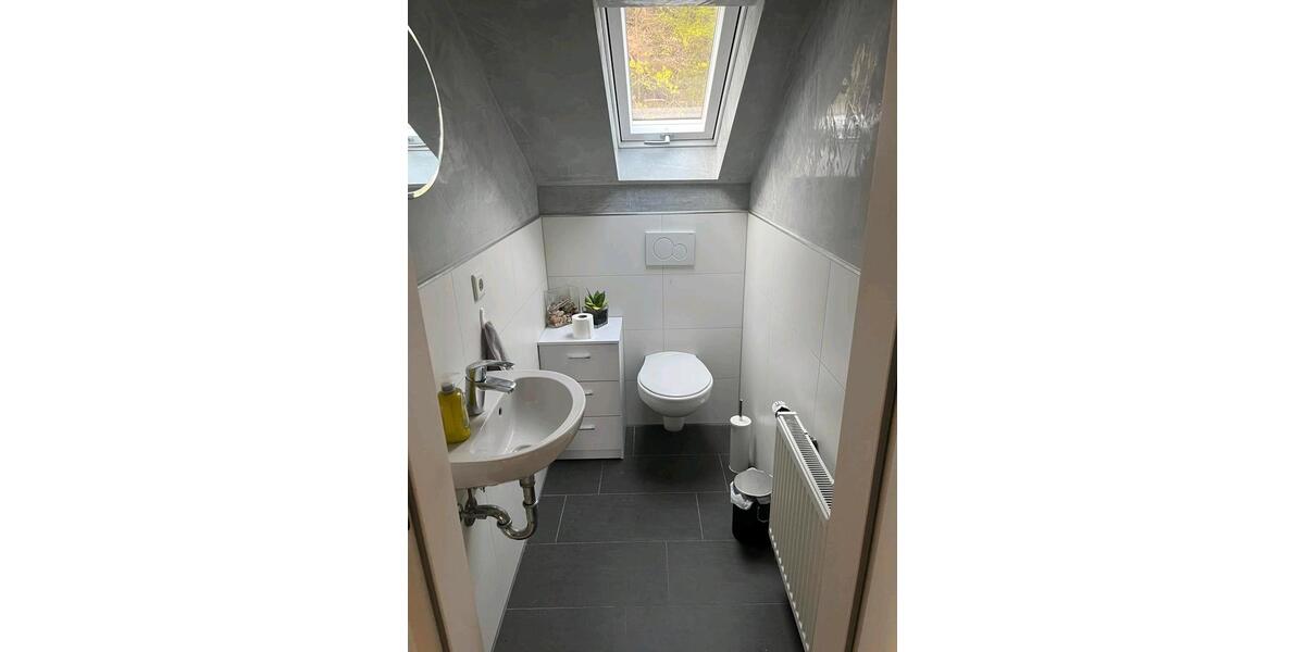 Dachgeschoßwohnung Großheubach - 2 Zimmer, 49 m&sup2;, 570&euro; | Angebot:26042048