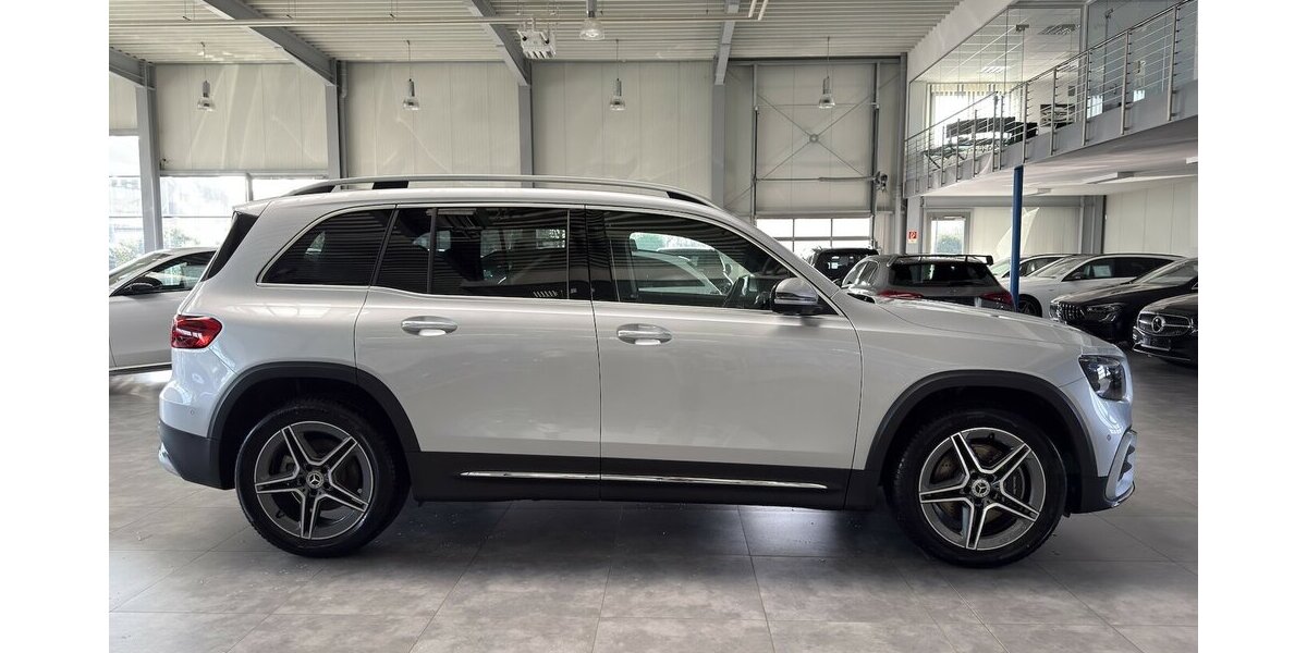 Mercedes-Benz GLB 250 4M AMG PREMIUM DISTRONIC-MEMORY-360-19´´ 5.392 km 47.599 &euro; Groß-Umstadt 64823