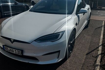 Tesla Model S 24.800 km 62.000 &euro; Großostheim 63762