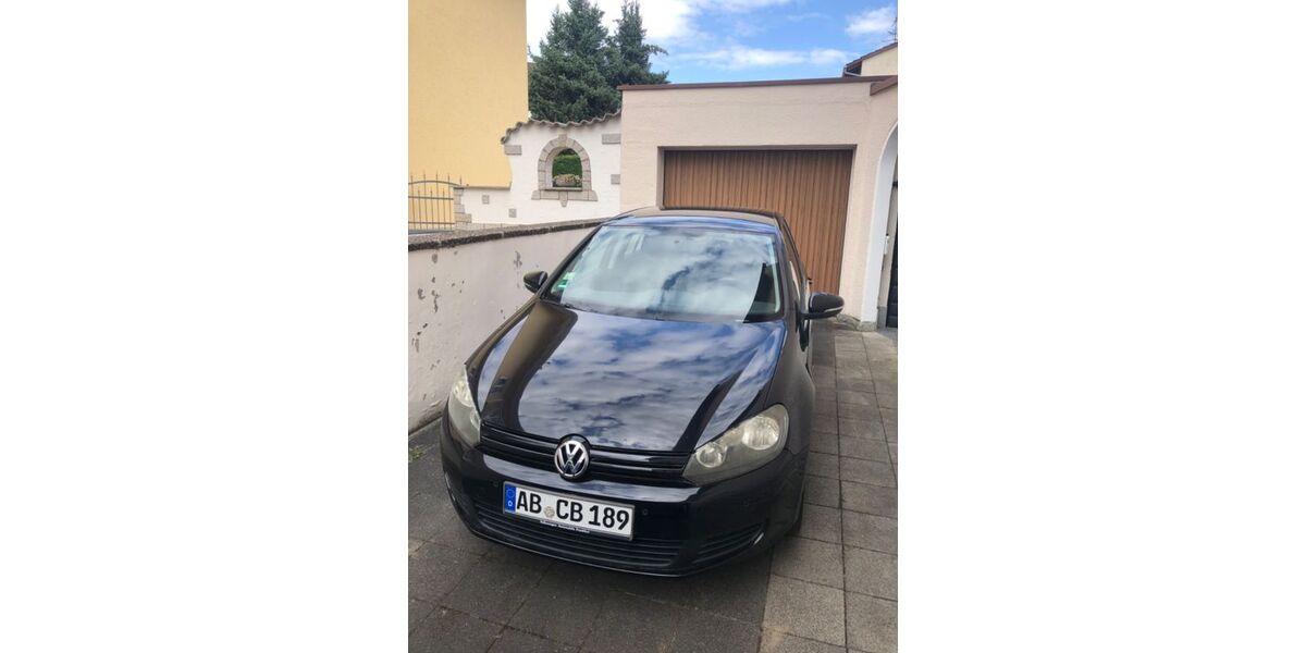 VW Golf 182.000 km 5.000 &euro; Großostheim 63762