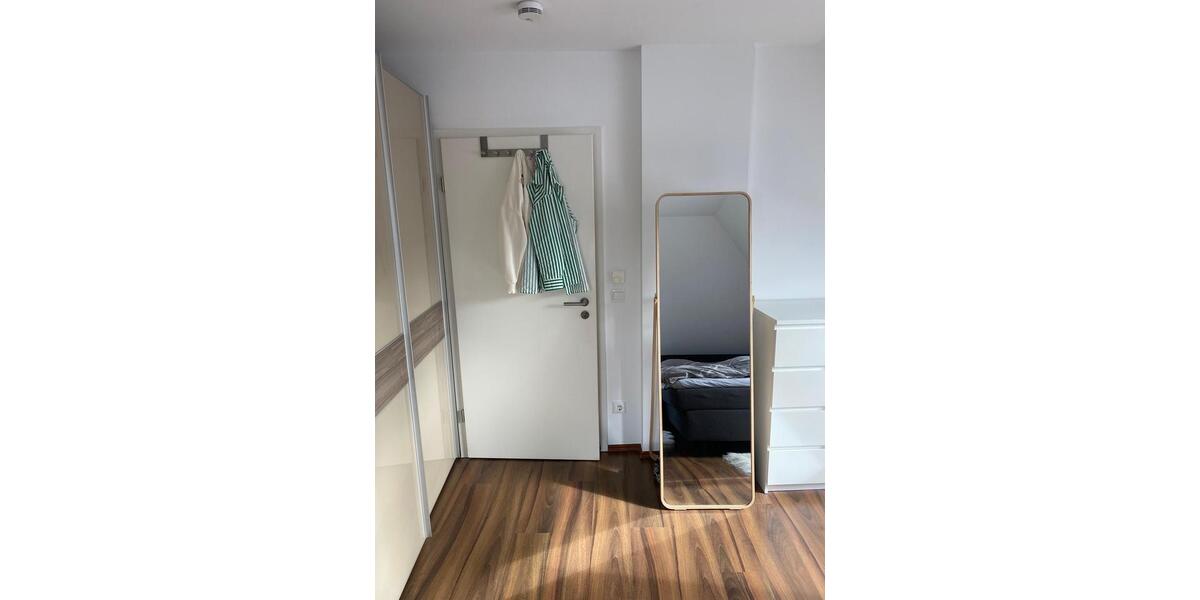 Maisonettenwohnung Aschaffenburg Österreicher Kolonie - 2 Zimmer, 70 m&sup2;, 1.100&euro; | Angebot:26653319