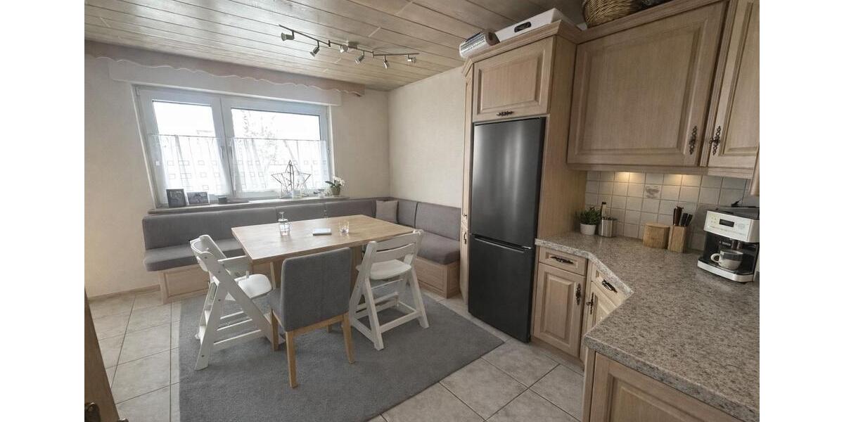 Etagenwohnung Flörsbachtal - 4 Zimmer, 100 m&sup2;, 650&euro; | Angebot:26039779