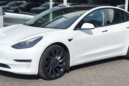 Tesla Model 3 49.290 km 32.950 &euro; Dieburg 64807