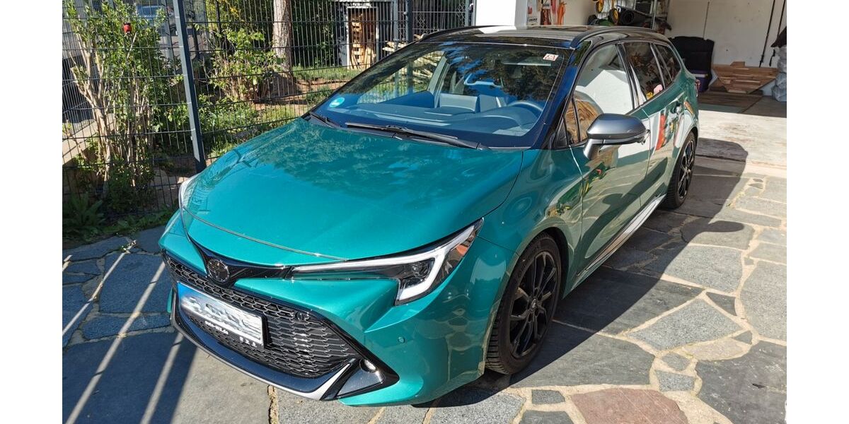 Toyota Corolla 31.300 km 34.900 &euro; Reinheim 64354