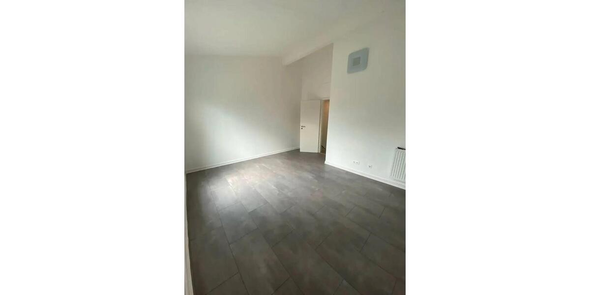 Reihenhaus Hanau Lamboy - 3 Zimmer, 81 m&sup2;, 380.000&euro; | Angebot:27189804