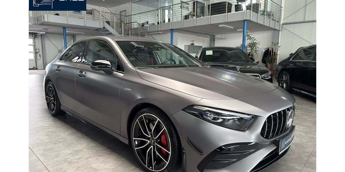 Mercedes-Benz A 35 AMG 4M Limousine AERODYNAMIC-FAHRASSIST-360 21.415 km 49.889 &euro; Groß-Umstadt 64823