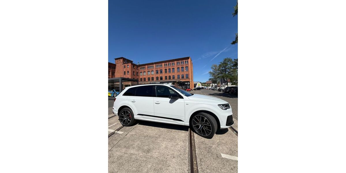 Audi Q7 28.500 km 68.956 &euro; Rödermark 63322