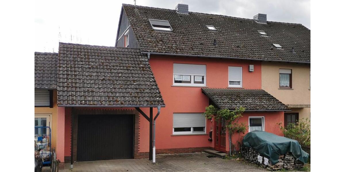 Doppelhaushälfte Krombach - 7 Zimmer, 140 m&sup2;, 289.500&euro; | Angebot:26764258