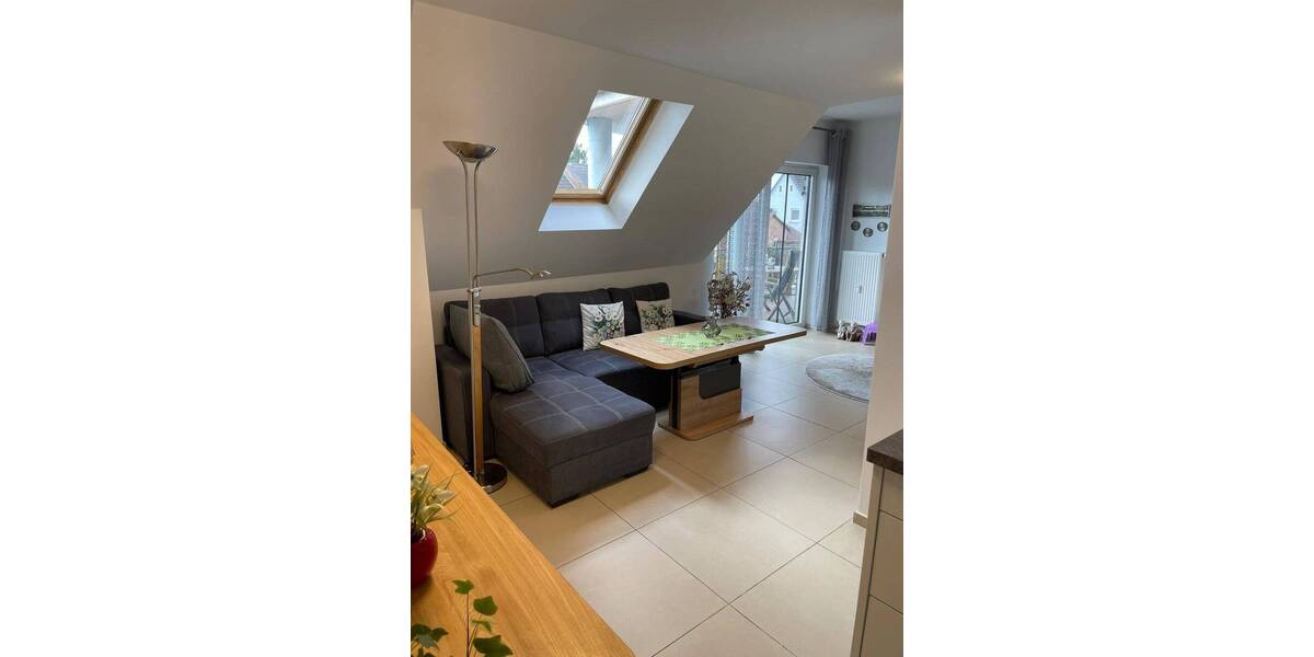 Etagenwohnung Bruchköbel - 2 Zimmer, 56 m&sup2;, 620&euro; | Angebot:26080043