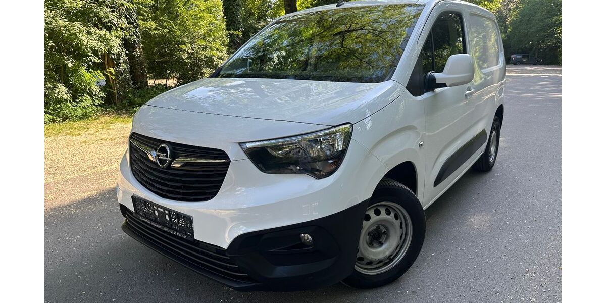 Opel Combo 99.000 km 14.990 &euro; Stockstadt 63811
